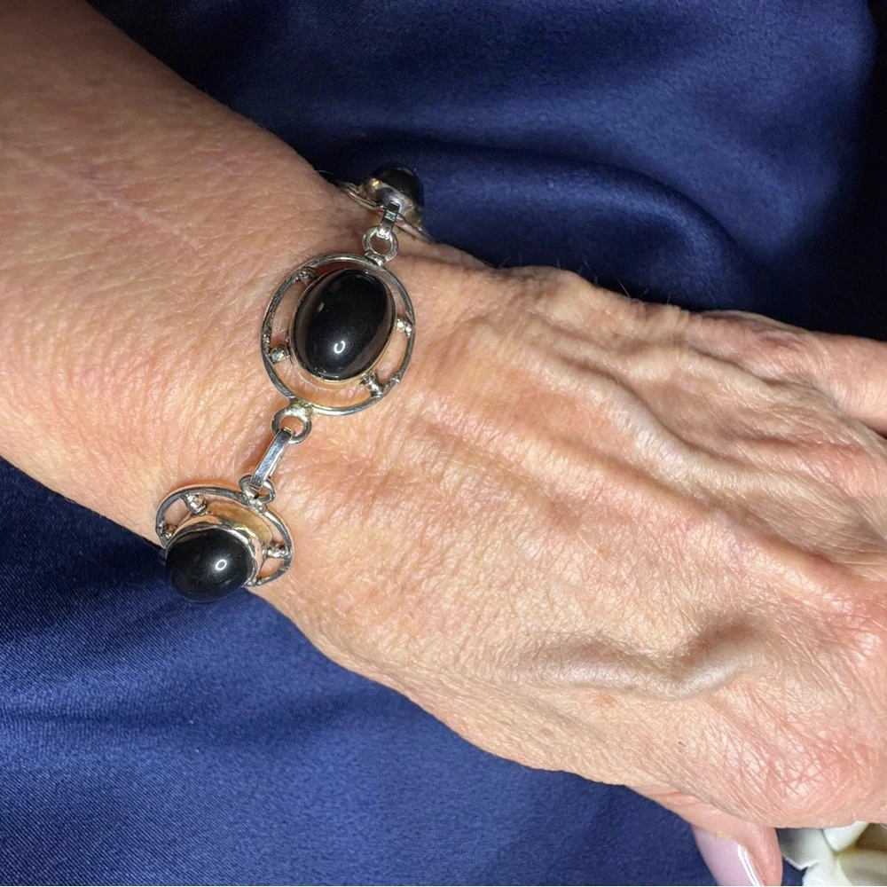 Bracelet 925 Sterling Silver Cabochon Black Onyx Gemstones Large Link Hook Clasp